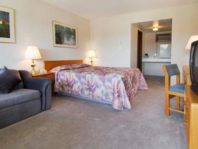 ซูเปอร์ 8 บาย วินด์แฮม เควสเนล บริติชโคลัมเบีย Hotel ห้อง รูปภาพ